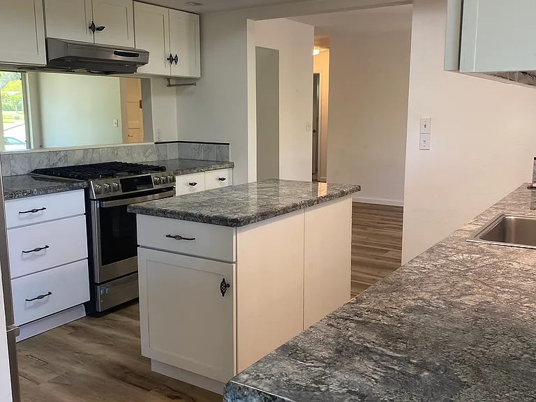 81 Vineyard Cir — Photo 11