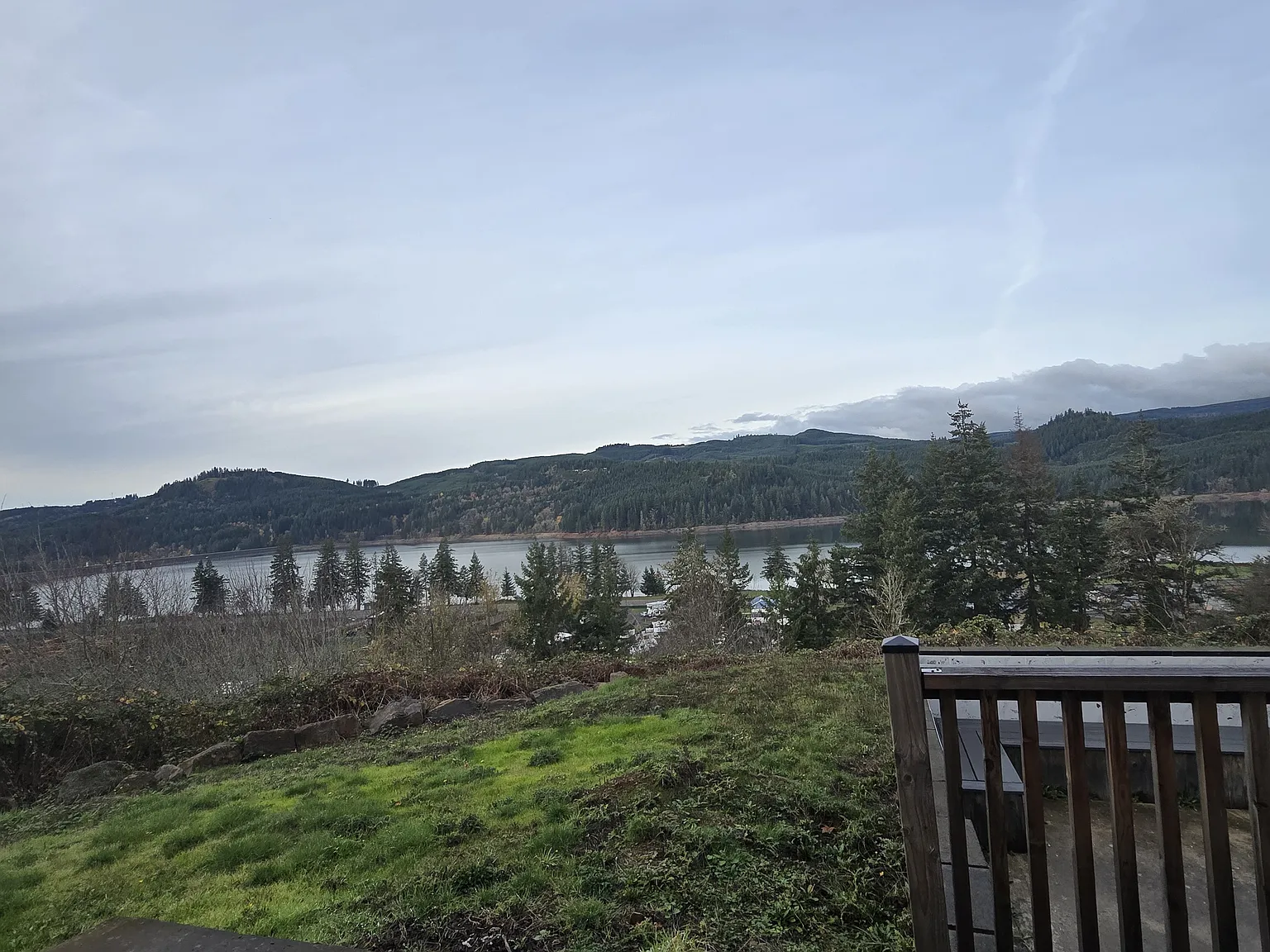 Lakepointe Way, Foster — Photo 2