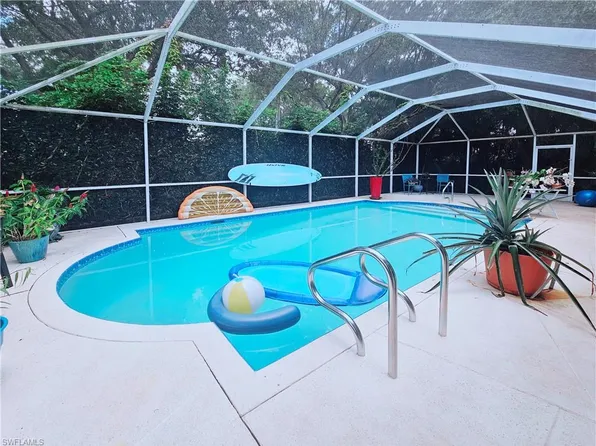 6708 Sloane PL, NAPLES, FL 34104