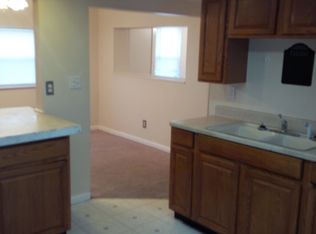 7609 Vineyard Ave, Cleveland, OH