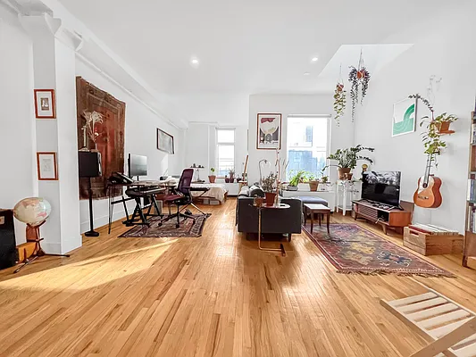 Rented by Corcoran | media 1