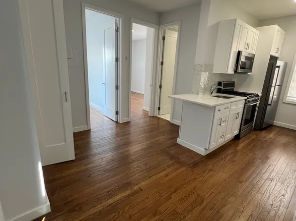 659 E 243rd St #2R, Bronx, NY 10470