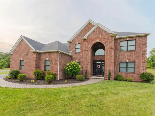 120 Trillium Way, Monaca, PA 15061