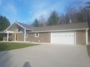 N8577 State Highway 49, Iola, WI 54945