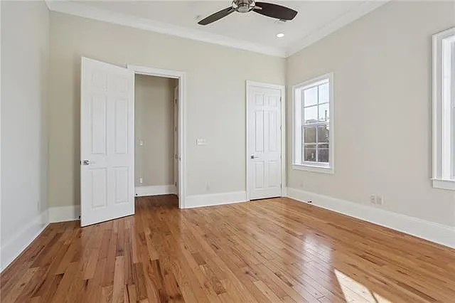 2328 Valence St #UPPER — Photo 13