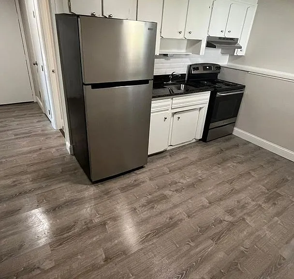 8-12 Perry St — Photo 5