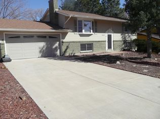 2009 Wooten Ln, Colorado Springs, CO 80915