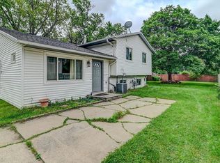 6207 Jacobs Way, Madison, WI 53711