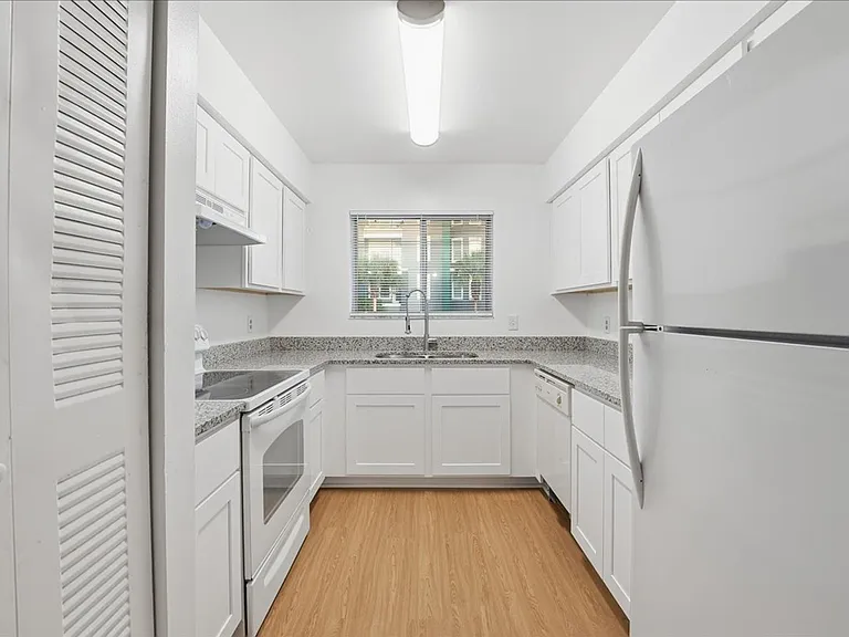 3564 Aristotle Ave — Photo 4