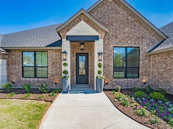 170 Tennessee Dr, Stephenville, TX 76401