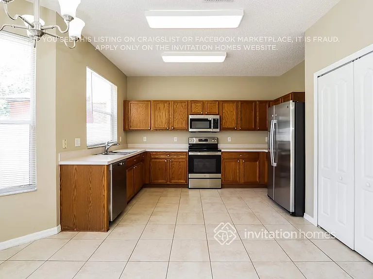 11429 Village Brook Dr — Photo 6