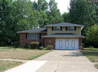 7480 Truman Ct, Mentor, OH 44060