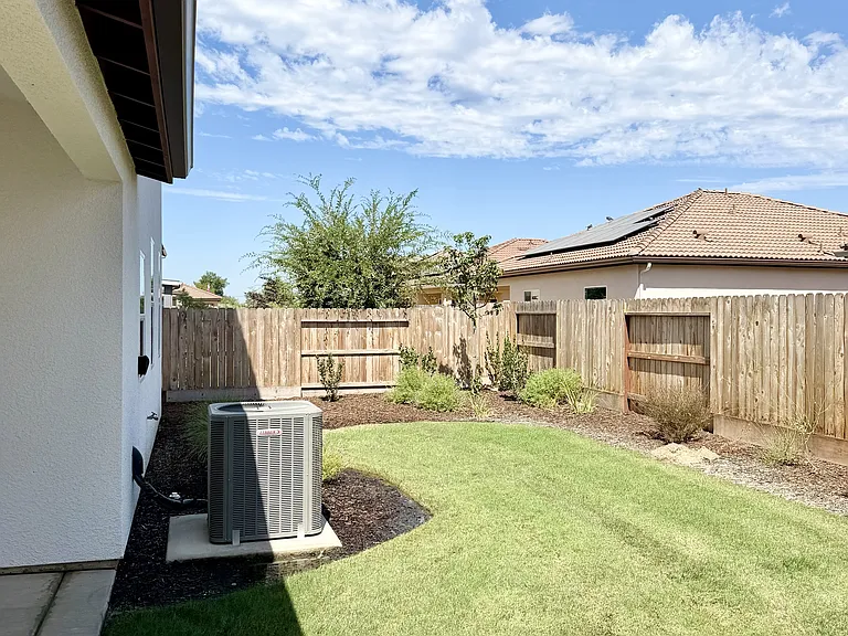 1473 Concord Way — Photo 56