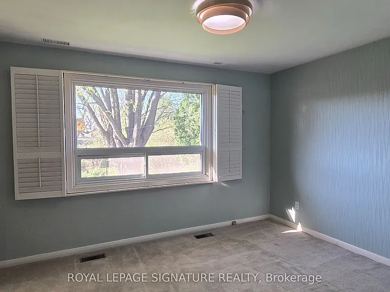 42 Jubilee Cres #MAINFLOOR — Photo 9
