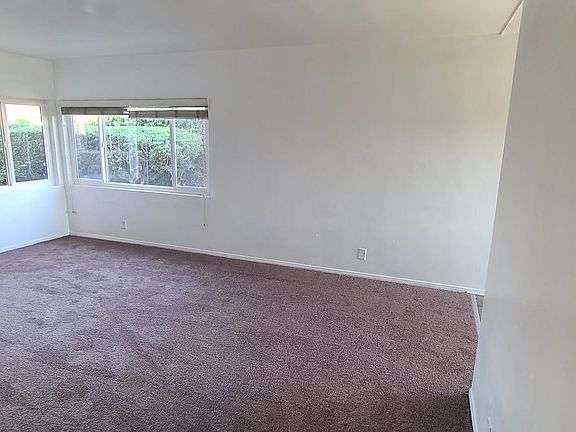 3rd image of 10107 S Hoover St APT 1