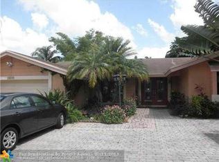 16540 Saddle Club Rd, Weston, FL 33326