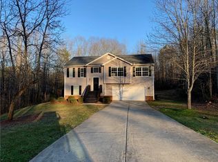 289 Karis Ln, Winder, GA 30680
