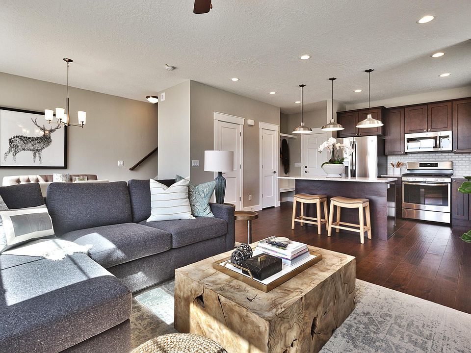 Fantastic use of space, providing all your family's needs.