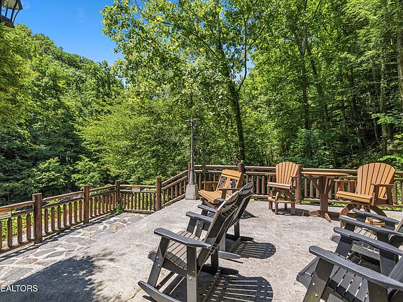 4th image of 3126 Smoky Ridge Way