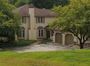 13 Rock Hill Rd, Newtown Square, PA 19073