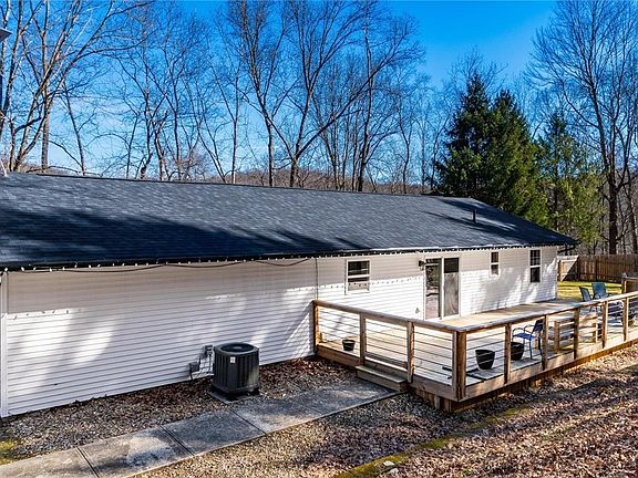 2nd image of 10050 Perryton Rd