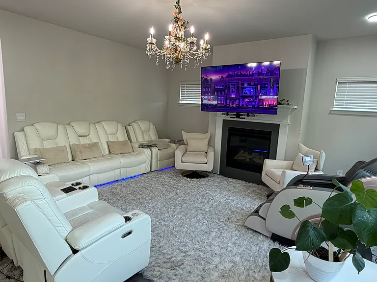 530 Ravine Dr — Photo 3