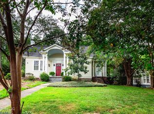 1207 Rosehill Cir, Jackson, MS 39202