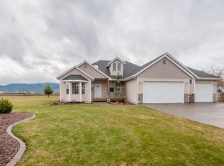 1906 W Evening Star Rd, Post Falls, ID 83854