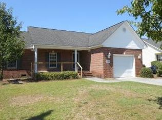 1509 E 6th St, Lumberton, NC 28358