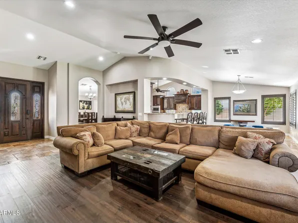 3154 E HOPE Street, Mesa, AZ 85213