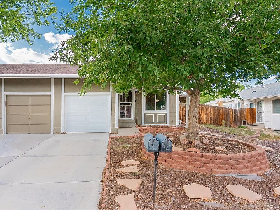 1st image of 15429 E Oberlin Place