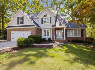 8 Spyglass Ct, Greenville, SC 29609