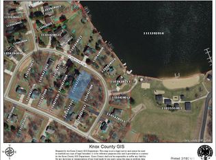 33 Parkwood Cir, Dahinda, IL 61428