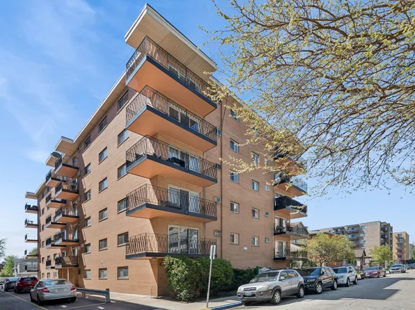 7432 Washington St APT 202, Forest Park, IL 60130