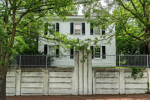 2320 Beechmont Ave #1 Photo 1 2320 Beechmont Ave #1 Photo 1