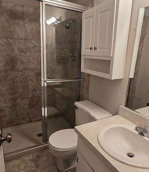 2902 Highbrook Ct — Photo 18