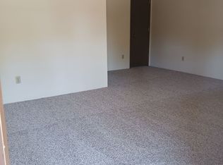 700 NE 10th St Unit G, Grants Pass, OR 97526