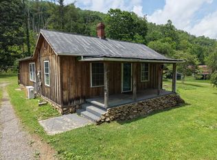 263 Currin Valley Rd, Marion, VA 24354