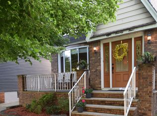 874 Avenue C, Bayonne, NJ 07002