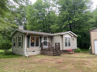 W13924 Lewis LANE, Athelstane, WI 54104