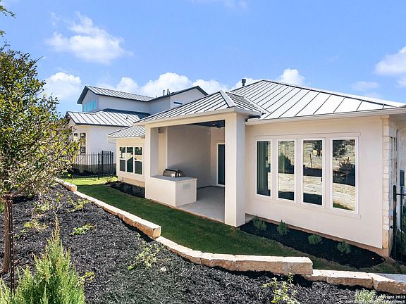 2nd image of 15 Denbury Glen
