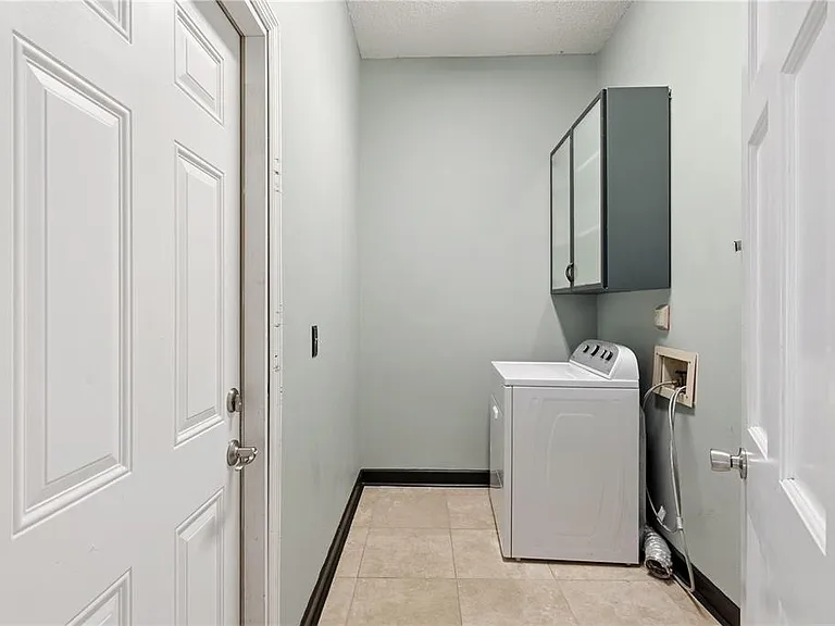 3632 Cold Creek Dr — Photo 32