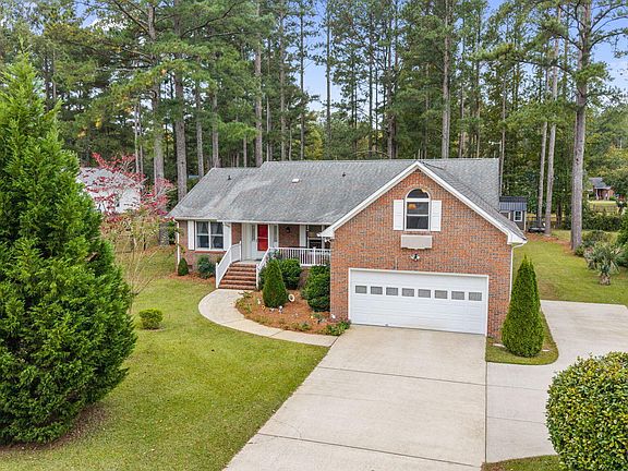 3rd image of 315 N Carolina Drive