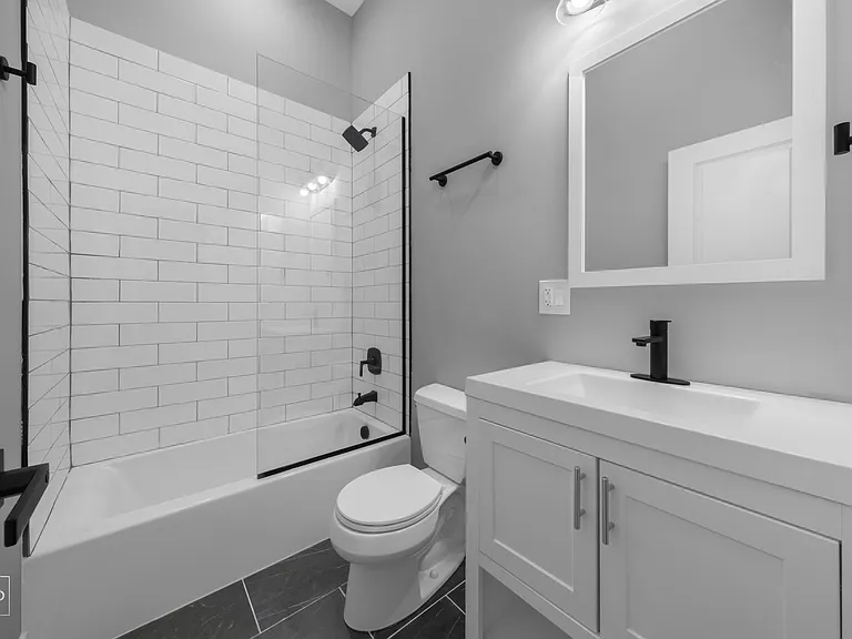 700 S Loomis St #1 — Photo 12