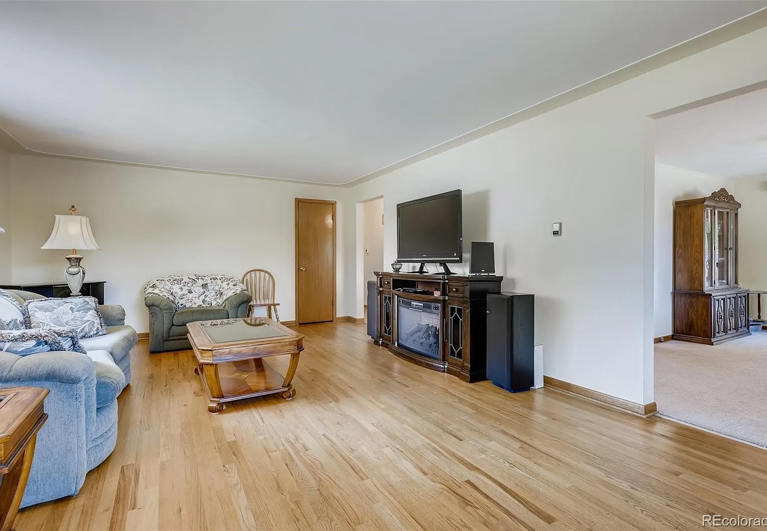 2 bed, 1800 sqft, $2,585 — Photo 3