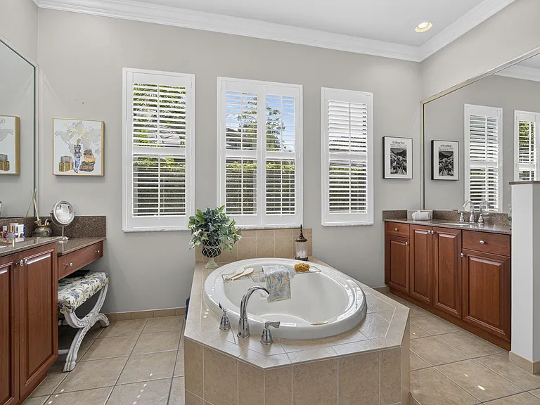 10336 Trianon Pl — Photo 22