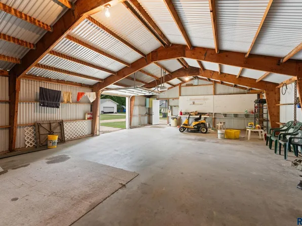 109 10th St E, Jasper, MN 56144