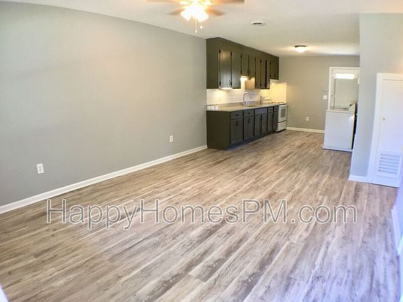 5th image of 1559 Brookbank Ave #B