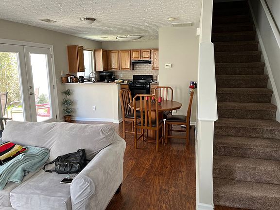 2nd image of 259 Hiawassee Dr