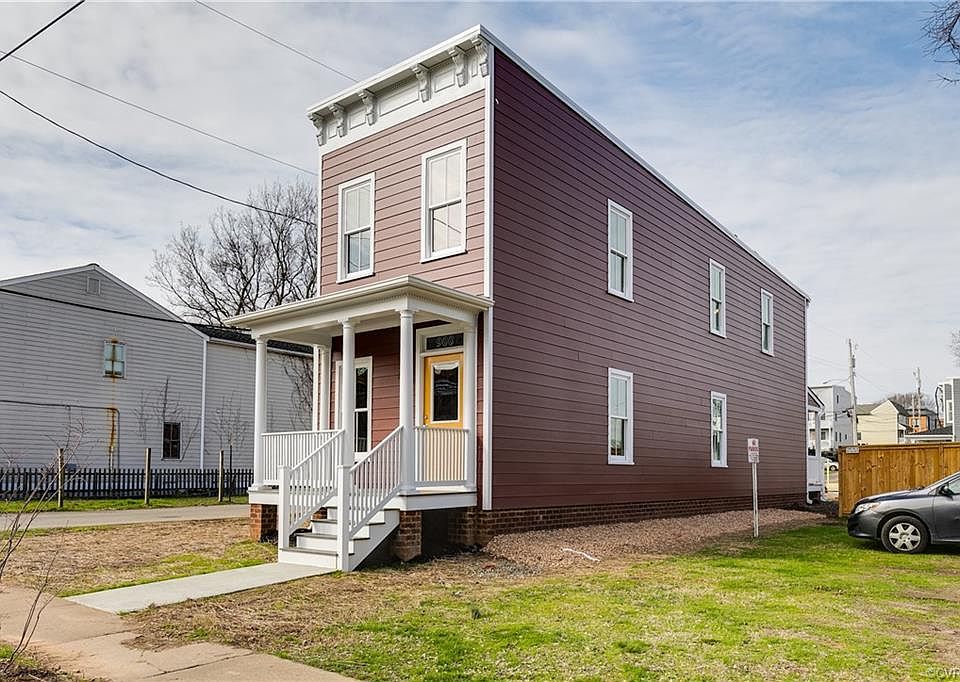 1st image of 900 N Harrison St